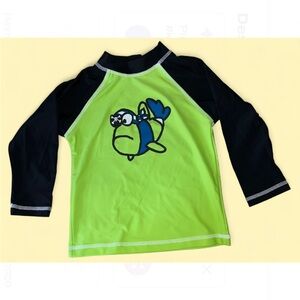 Flap Happy Kids UV 50 NWT Graphic Pirate Fish Rash Guard Swim Top Size 4